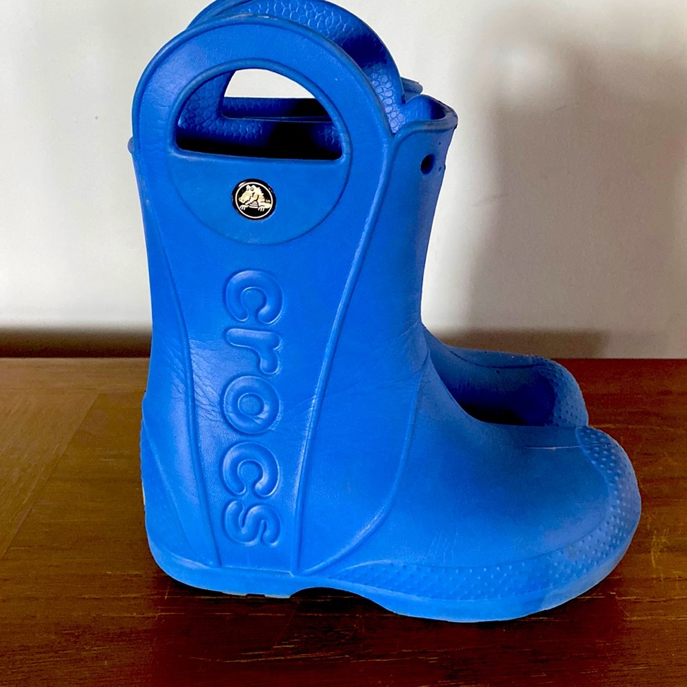 Blue croc slip on boots